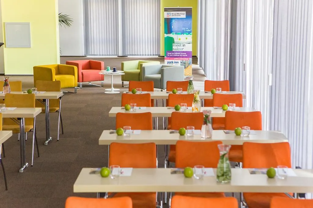 Park Inn By Radisson Budapest 4*,