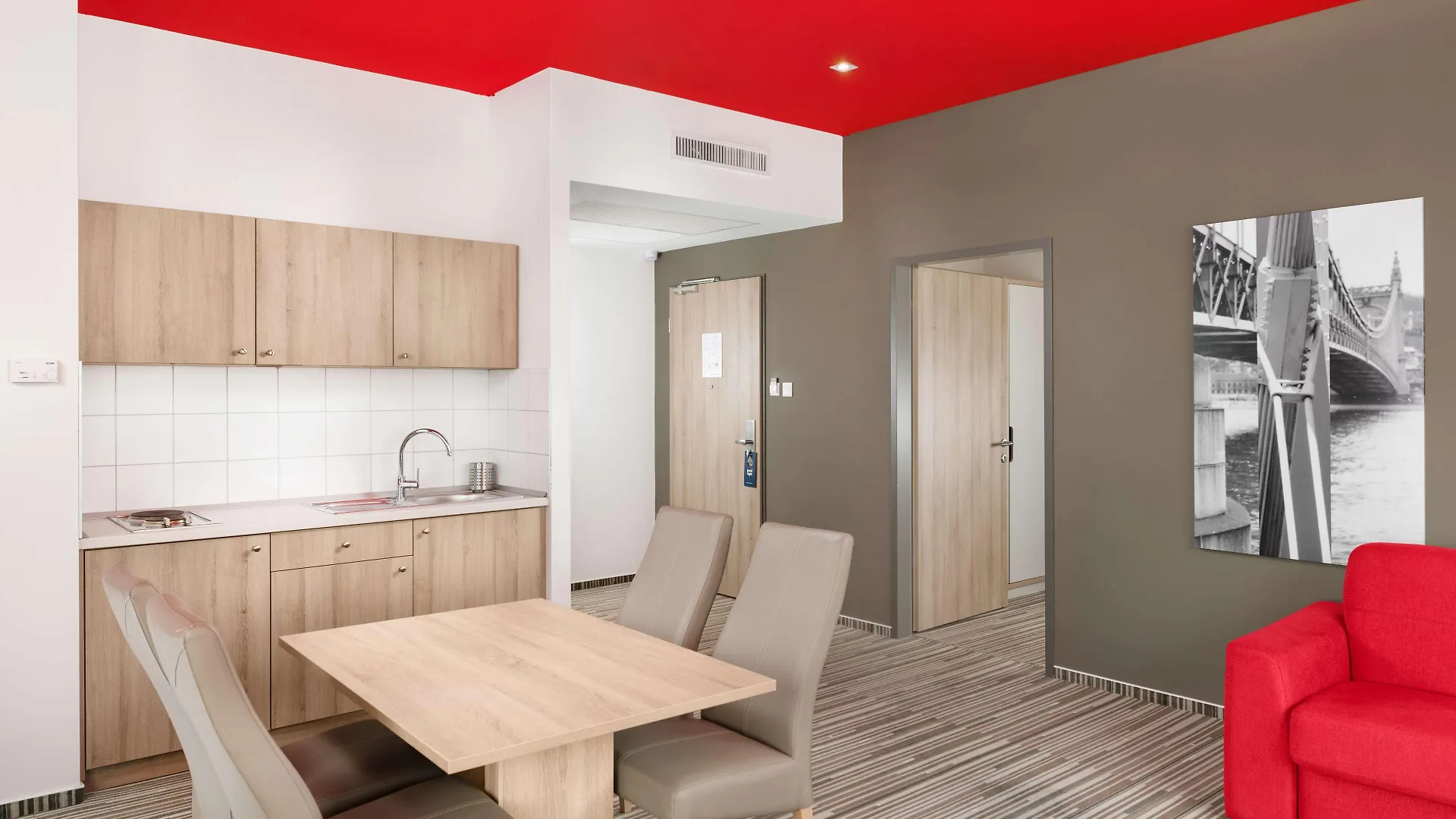 **** Hotel Park Inn By Radisson Budapest Ungarn